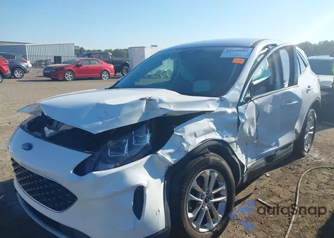 2021 Ford Escape Se from USA, damaged, VIN 1FMCU9G67MUA75191
